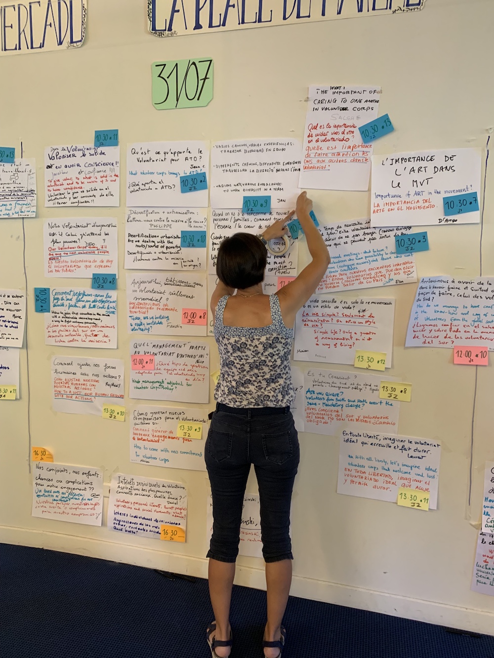 Production collective d'un Forum Ouvert pendant un séminaire international